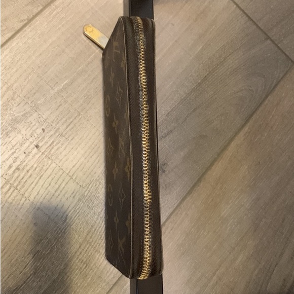 LV zippy wallet - Picture 5 of 14